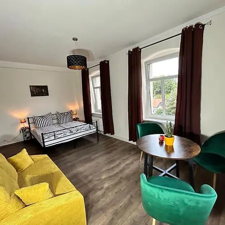 Idyllische Ferien-residenz Am Sonnenhuebel In Waltersdorf Apartamento